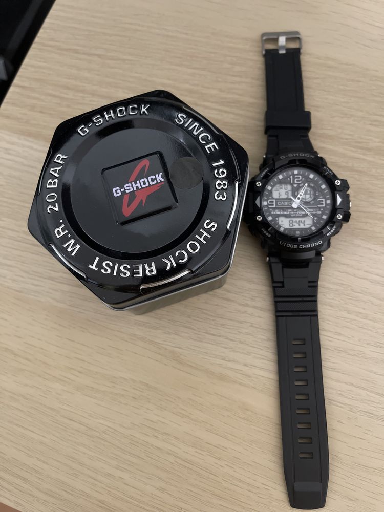 Vând ceas CASIO G- Shock GG-1000ST