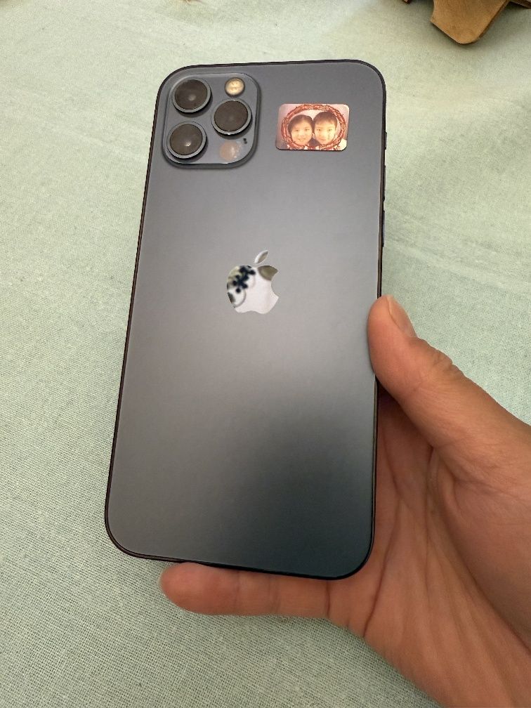 iphone 12 pro, 128 гб в идеальном состоянии