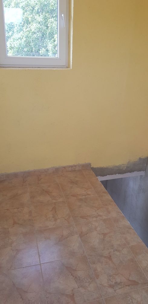 Продава се Къща в с. Карали, Област Габрово - 180 кв.м за 1056 €/кв.м - Снимка #3