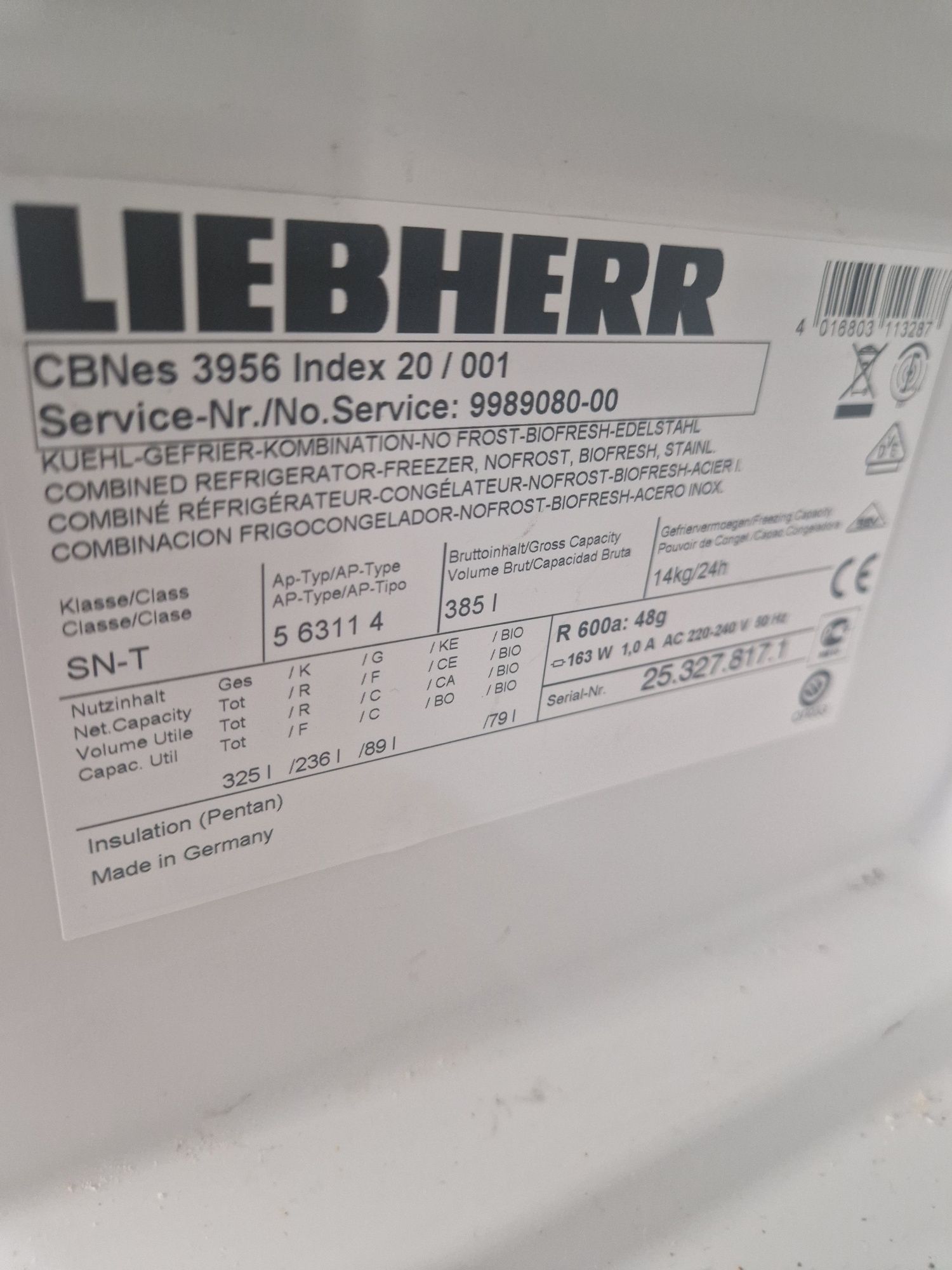 Хладилник с фризер Liebher A++ No Frost  385 литра