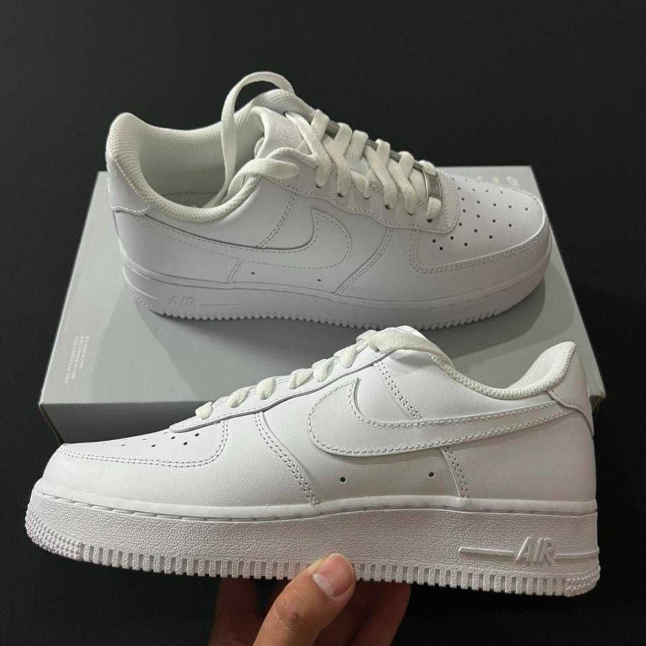 Nike Air Force One Triple White