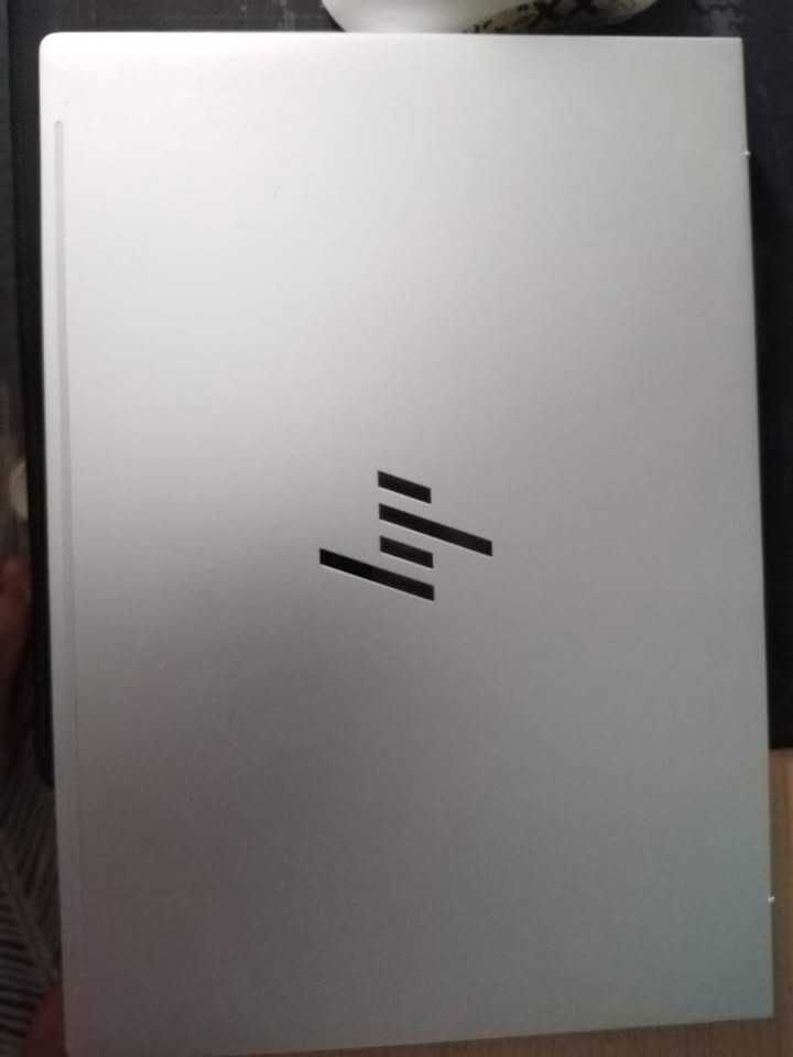 HP EliteBook 640 G11 – Nou, doar desigilat