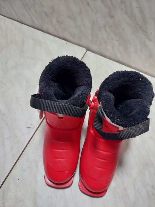 Clapari ski schi Salomon pt copii mondo 17,5 corespunde mărimii 27