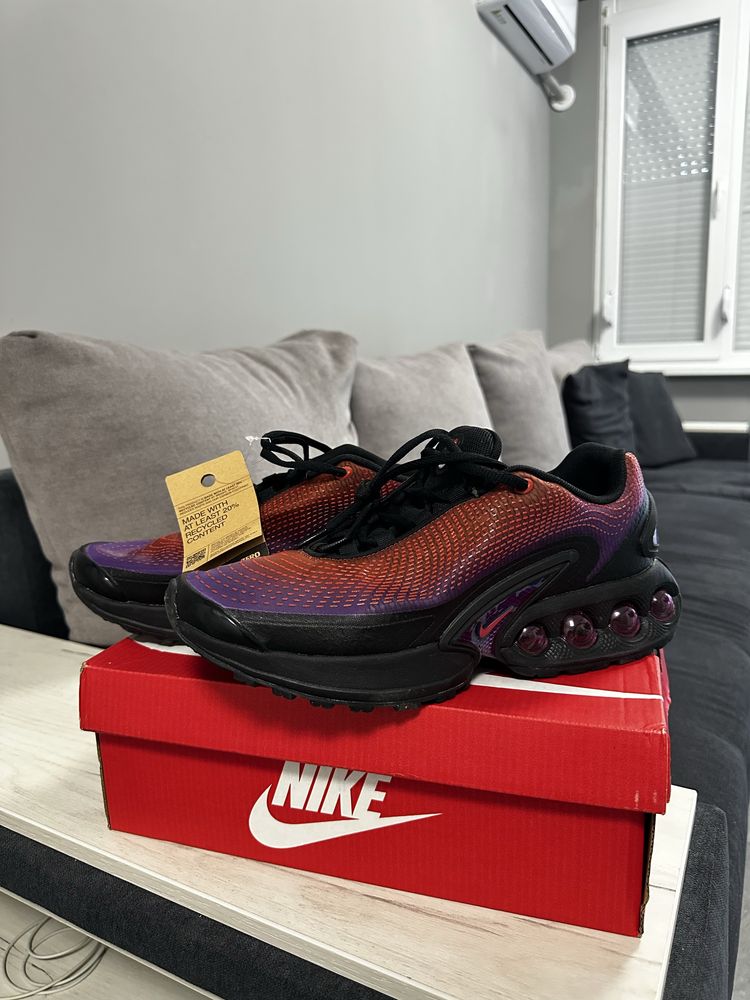 ОРИГИНАЛНИ Nike Air Max DN (чисто нови, с кутия) – 180 лв