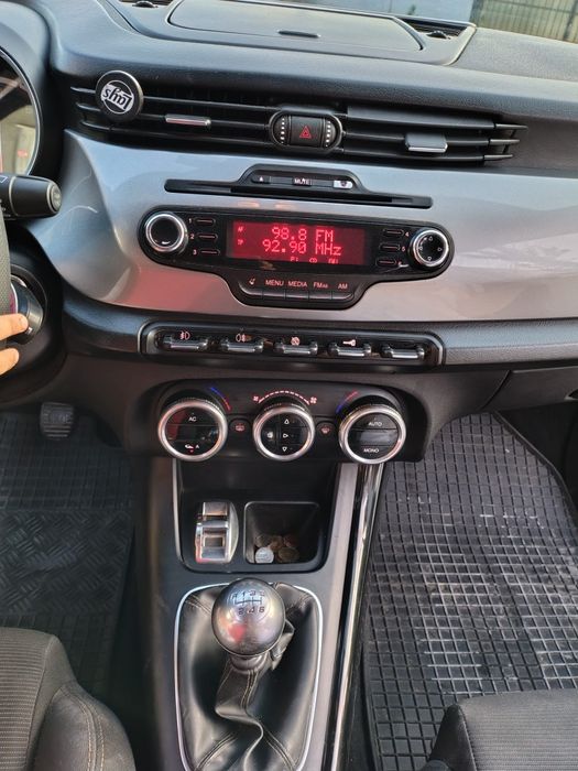 Vand Schimb Alfa Romeo Giulietta 170 cai acte la zi