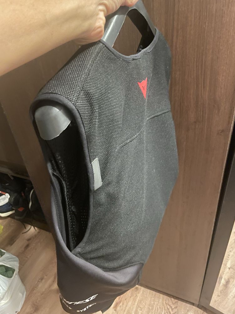 Dainese D-air smart jacket( жилетка)