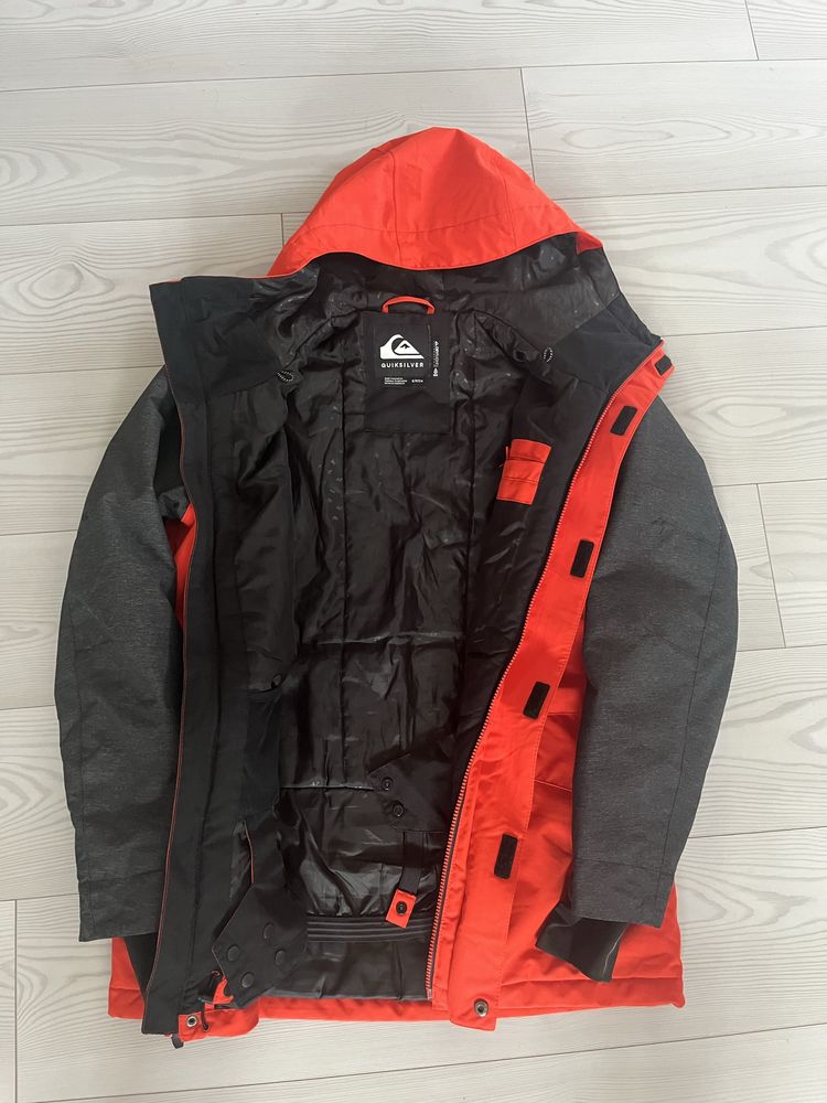 Quiksilver ски екип