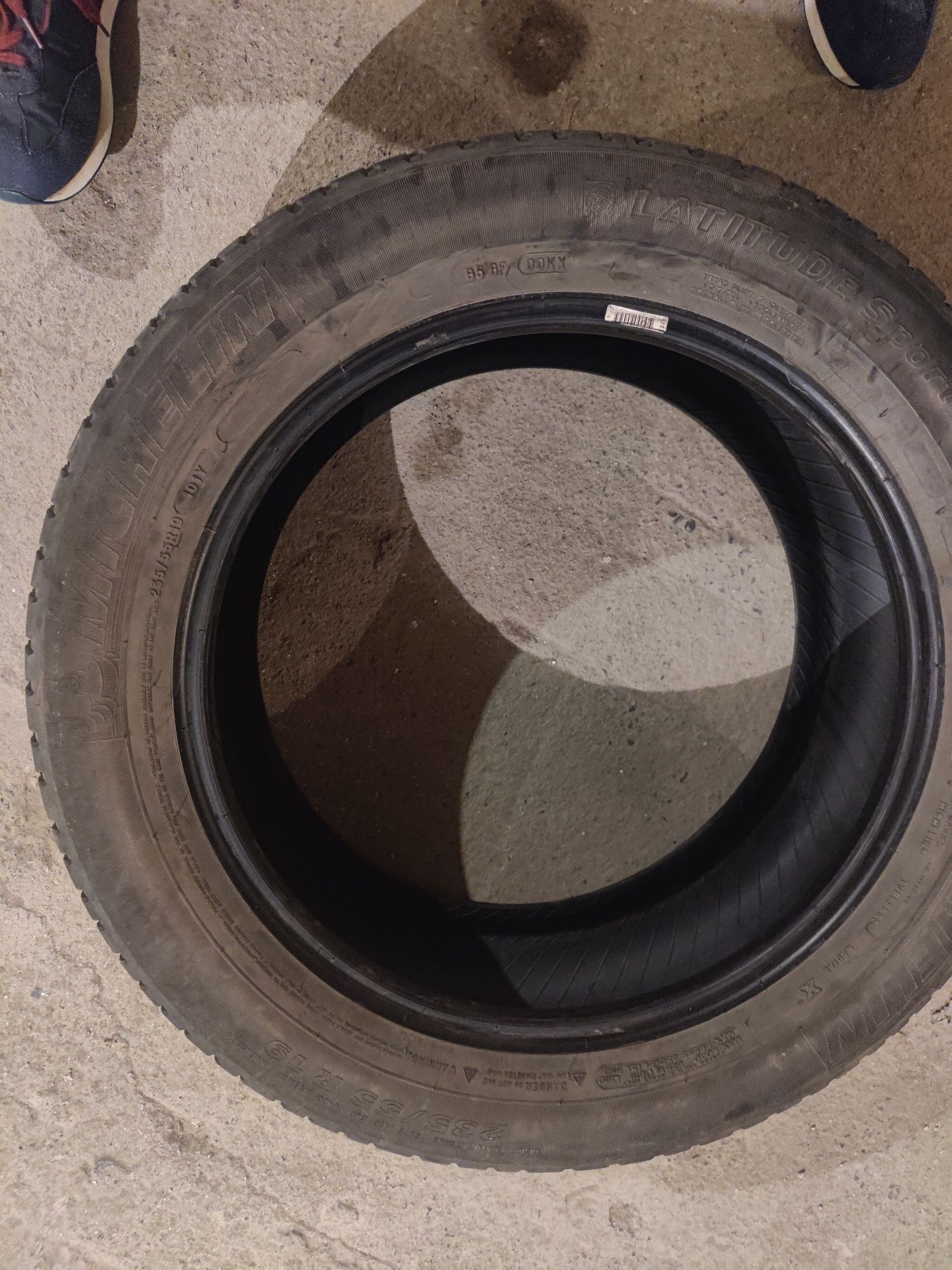 4 броя Гуми 235/35/19 Michelin