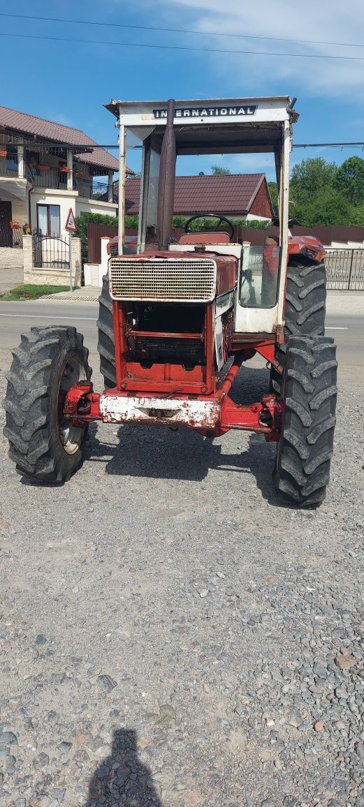 Tractor ih case international 744