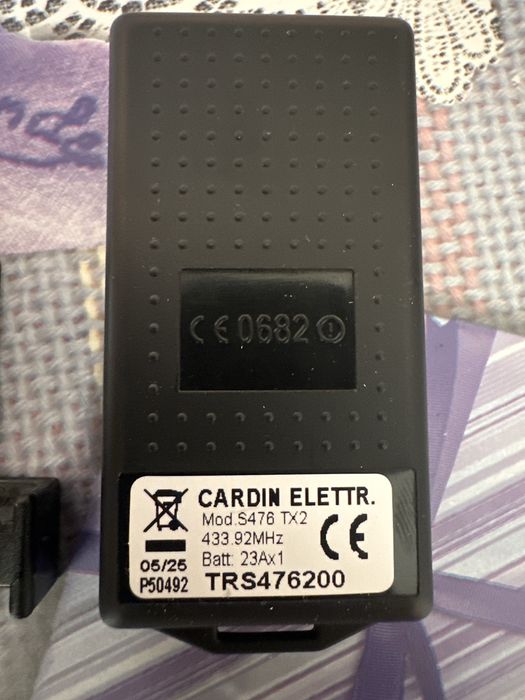 Telecomandă Cu Două Canale Și Frecvență De 433,92 MHz