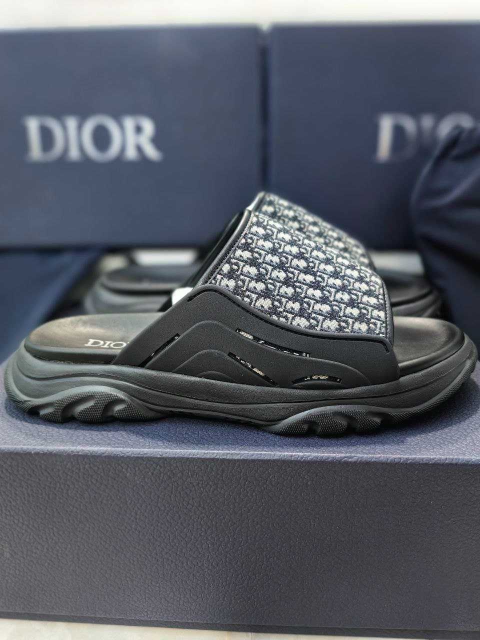 Мъжки чехли Dior 2025 нов модел