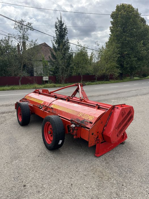 Tocator resturi vegetale Agram 3.20 m