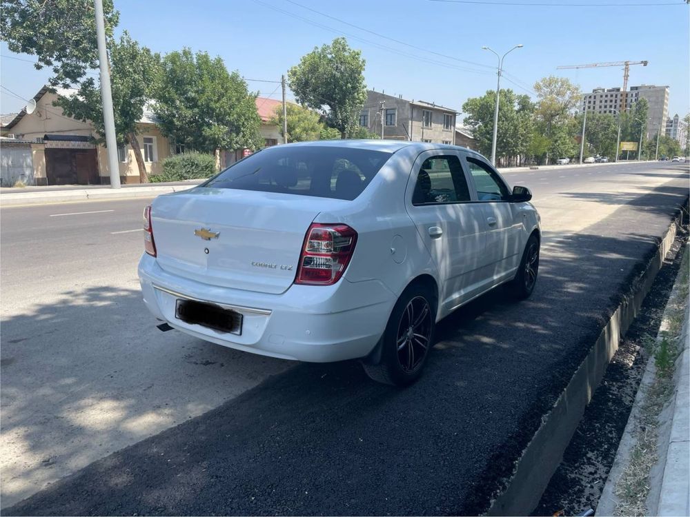 Chevrolet Cobalt 2023, 4 позиция