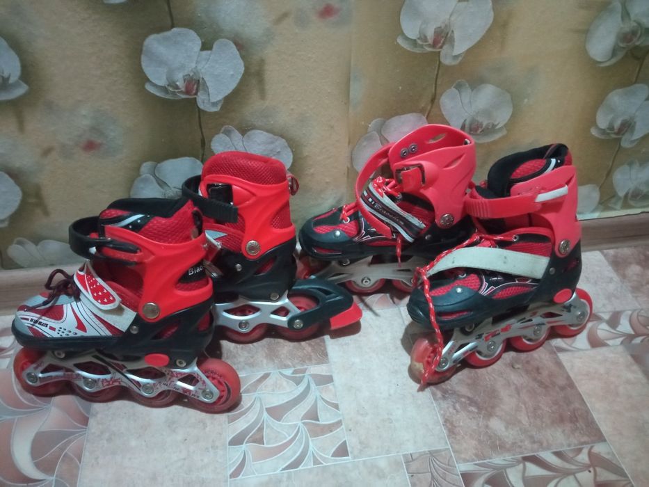 Ролики для девочек  разме.          р на 6 -  10 лет выдвижные