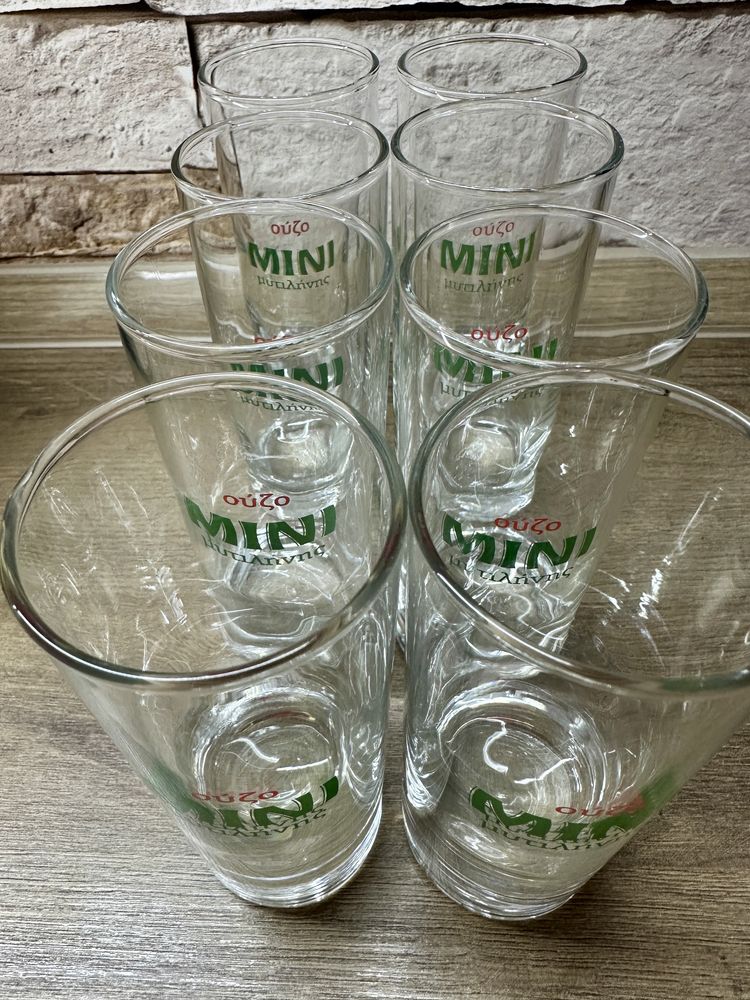Чаши за узо с логото на MINI