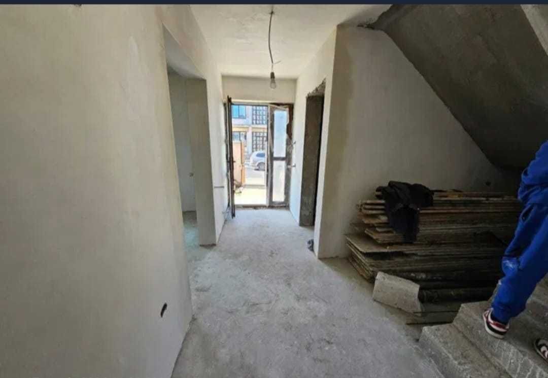 Casa cartier Tineretului Ovidiu