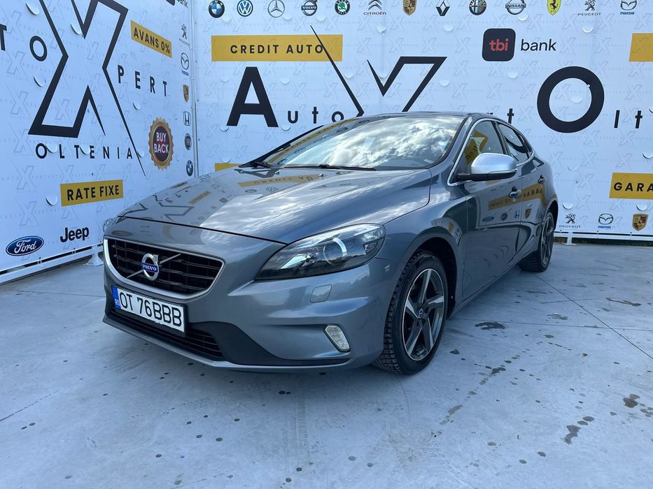 Volvo V40 R-Design