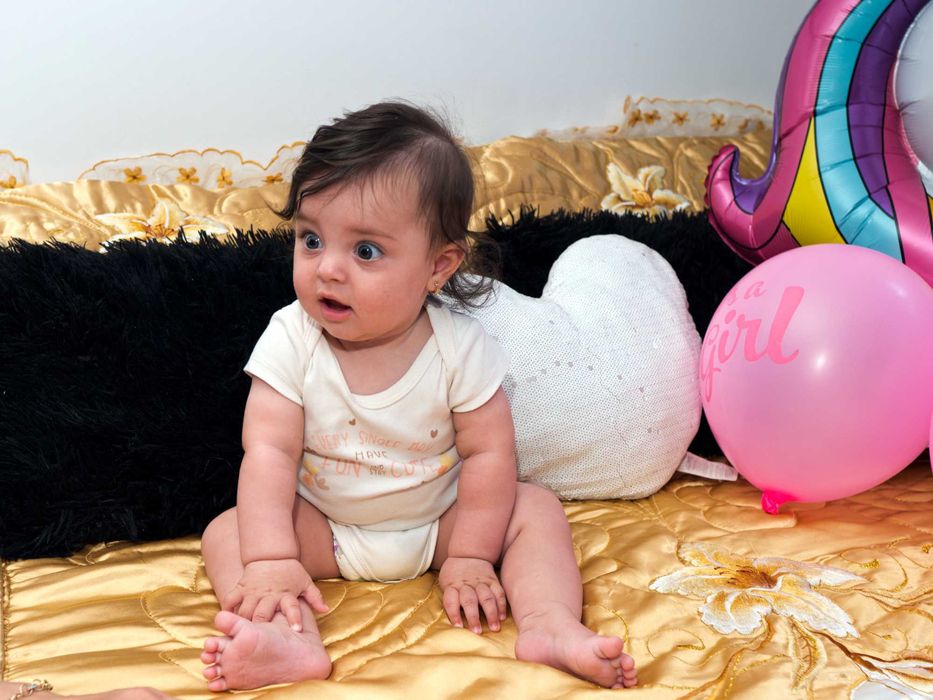 Fotograf-Cameraman foto-video Evenimente sedinte foto clipuri ..