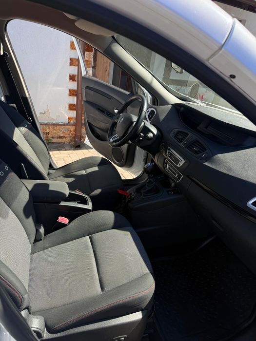 Renault  grande scenic 7 locuri