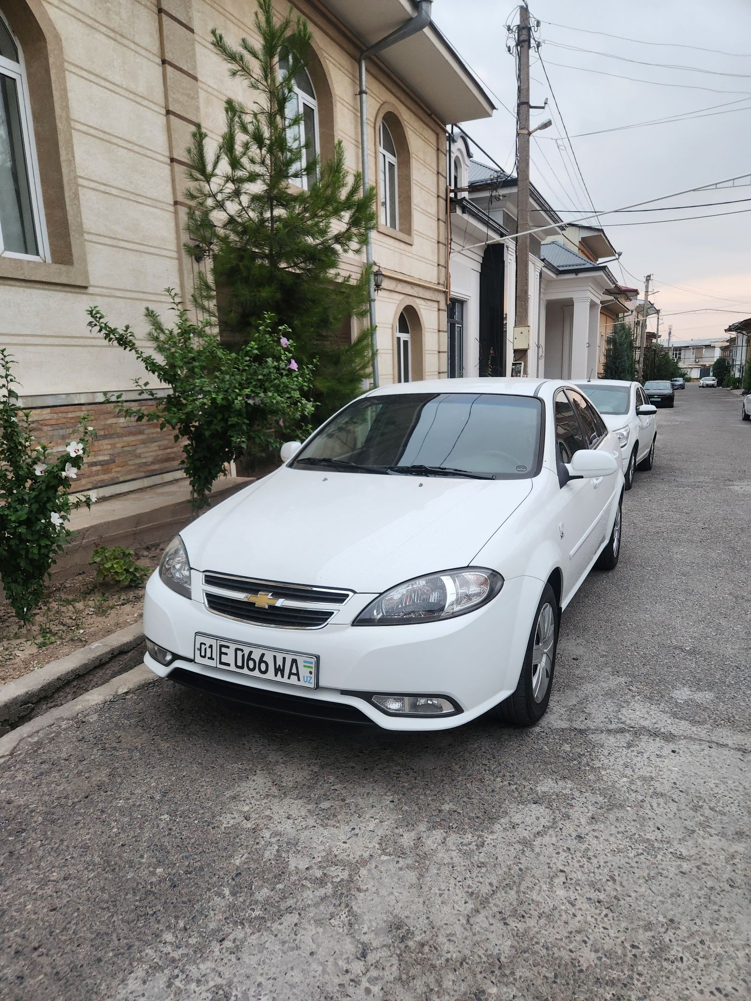 Gentra 2017 1evro Avtomat holati zor