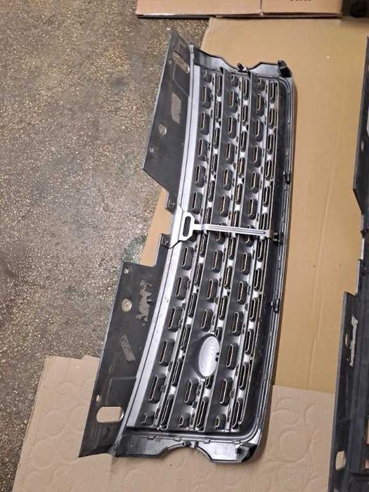 Grila radiator Land Rover Range Rover Voque L405 originala