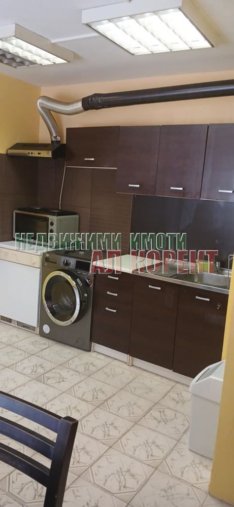 3-стаен в Варна-Лятно кино Тракия площ 55 кв. м.  цена 95000е