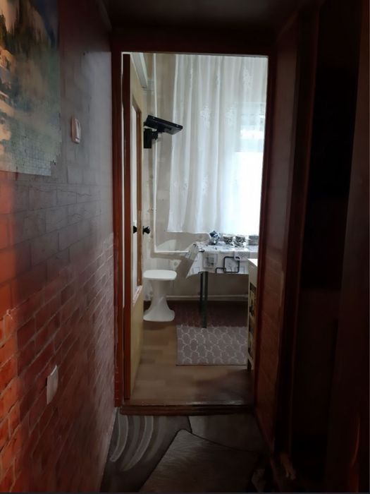 Яккасарай Кушбеги  1 хонали уй сотилади 2чи этаж 38 квадрат