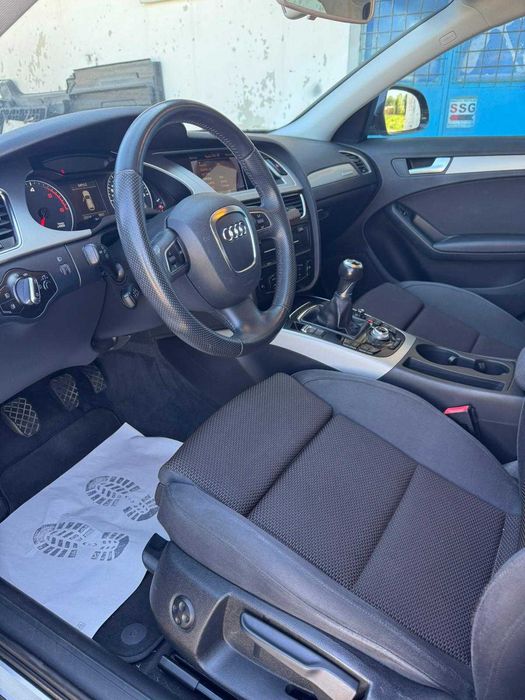 AUDI A4 B8 Allroad 143 CP 2012