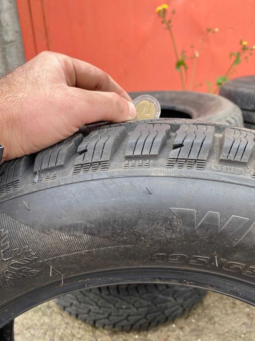 зимни и летни гуми за автомобил 195/65/R15 + джанти
