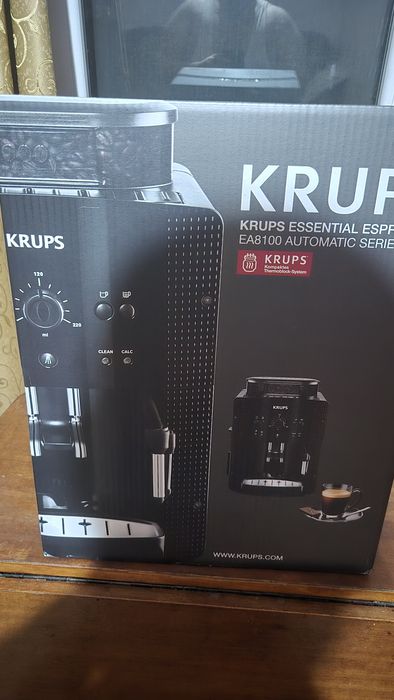 Vând expresor automat krups nou nefolosit