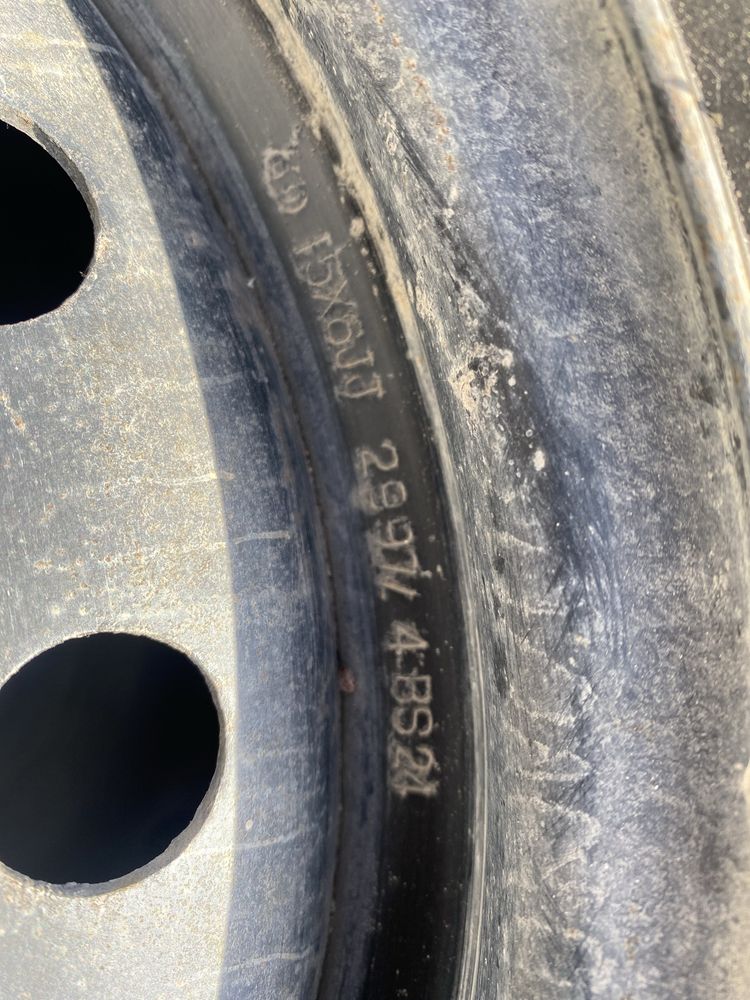 Джанти с летни гуми 15 цола 205/65/15 5х114.3 Honda Kia Hyundai Mazda