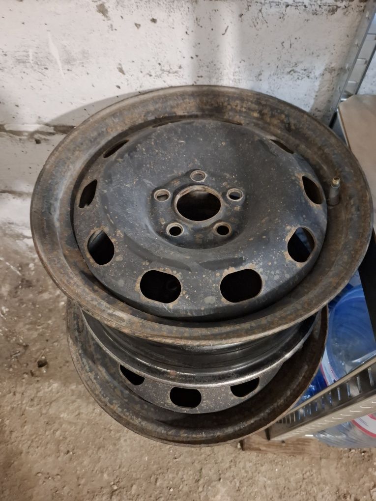 4 бр. стоманени джанти 14 цола Skoda Fabia VW Polo