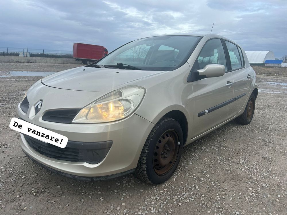 Vând Renault Clio 1.5DCI 2008