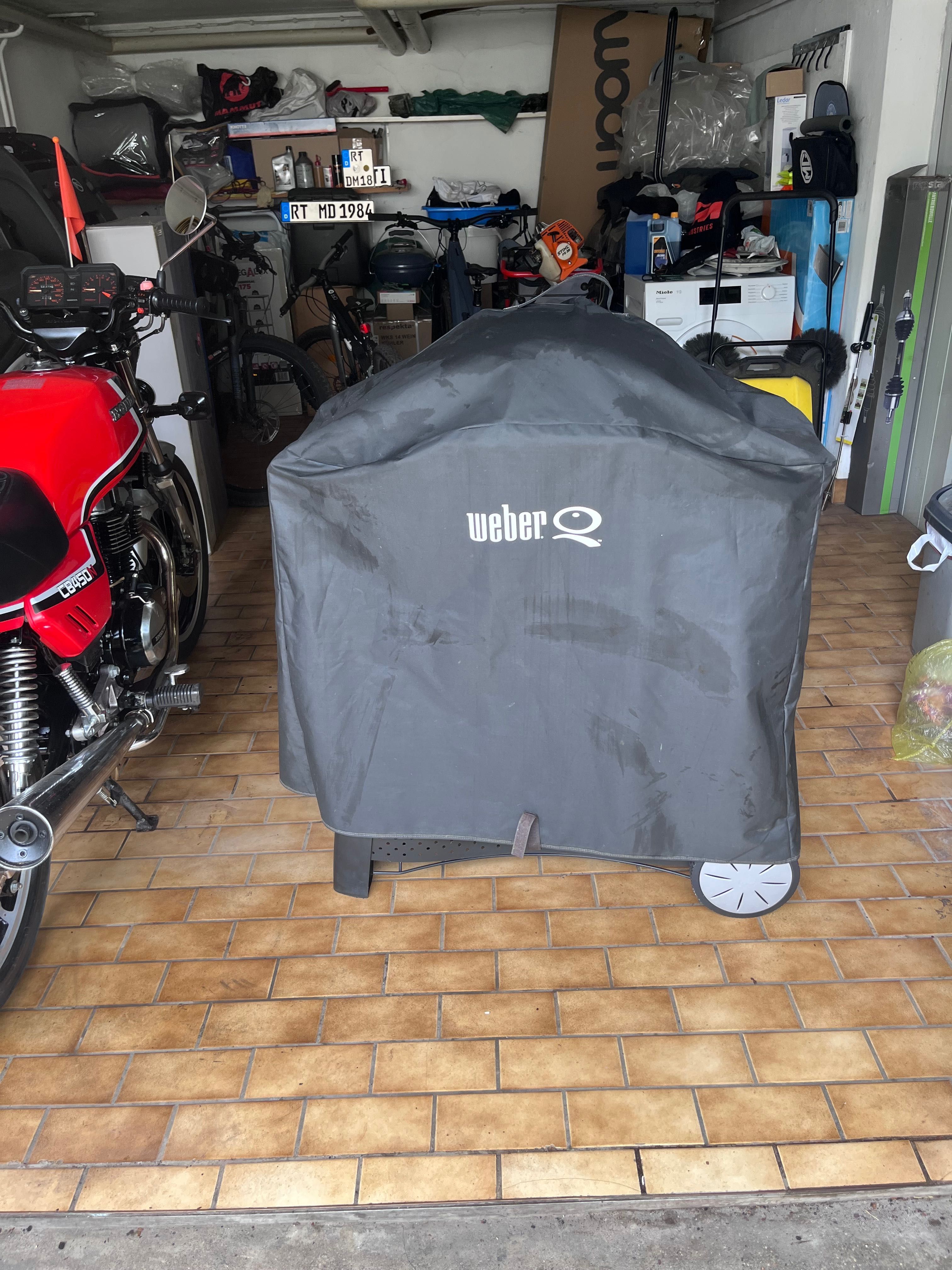 Газови Барбекюта Weber Q3200/Q3000