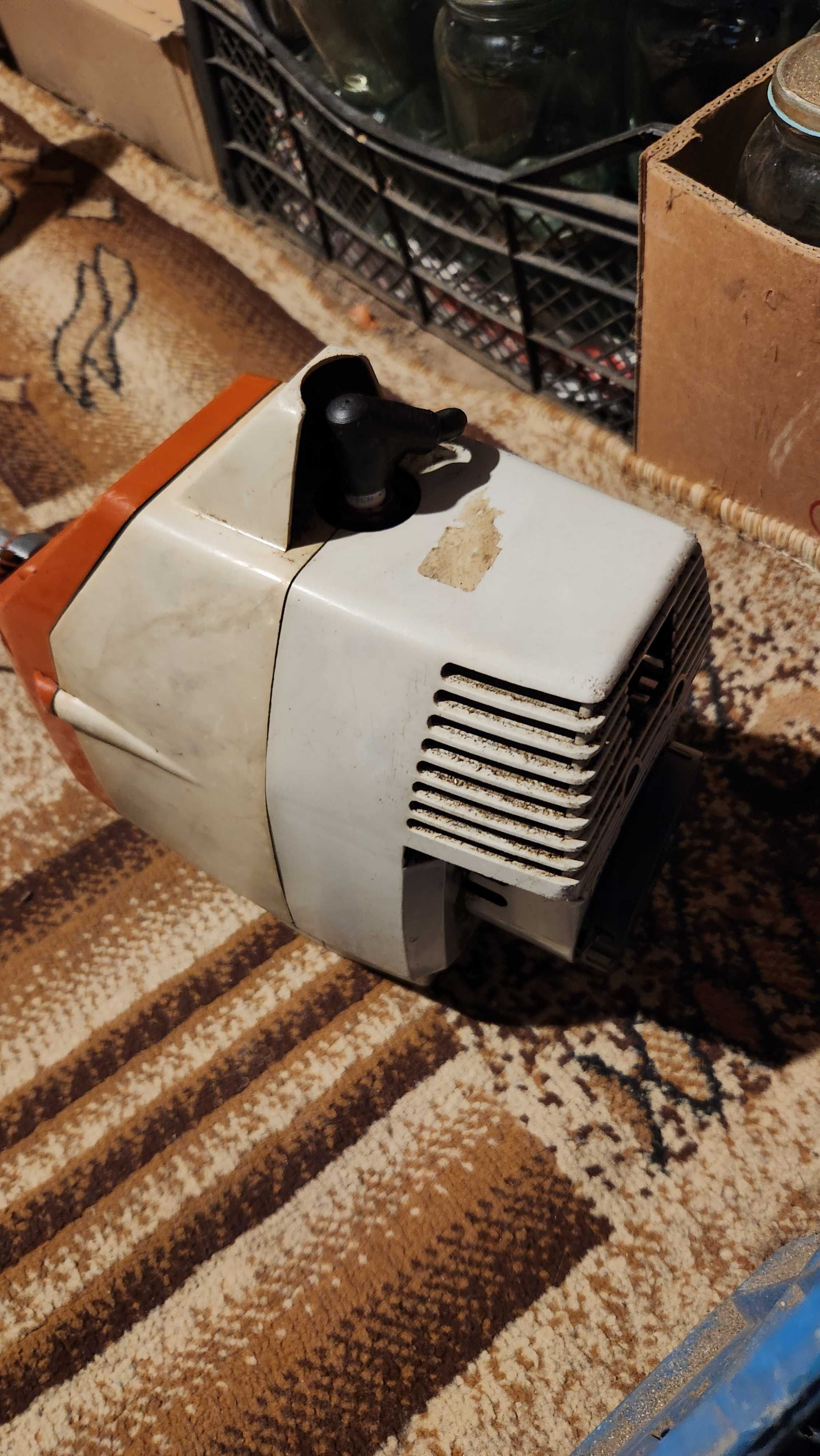 Stihl fs44 работещ