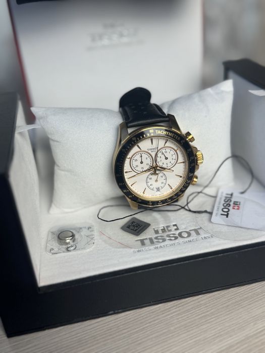 Часы Tissot V8 Quartz Chronograph из коллекции Tissot V8