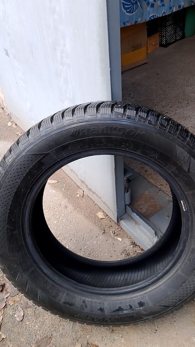 Шины б/у шипованные Hankook Winter 225/60R17