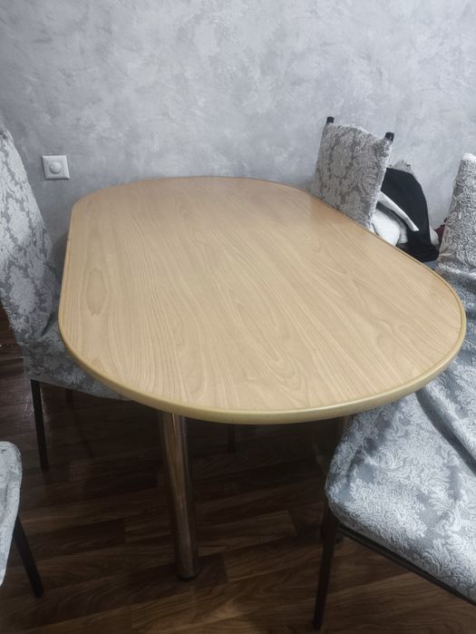 стол со стульями