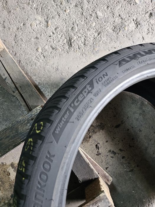1 anvelopa iarna 265 35 21 Hankook 2022