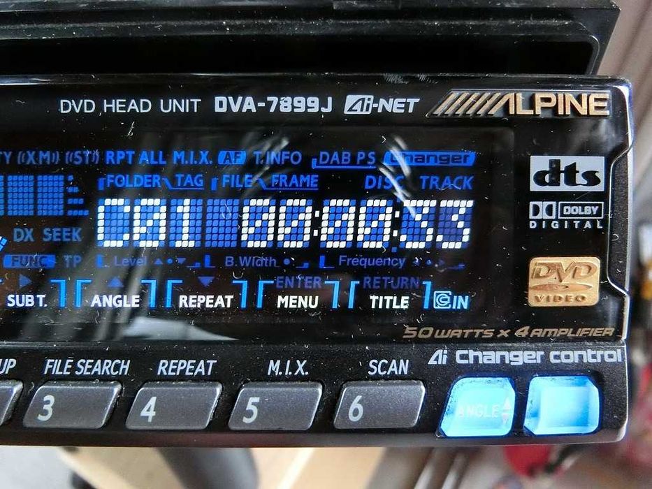Radio/casetofon si DVD player Alpine DVA 7899J