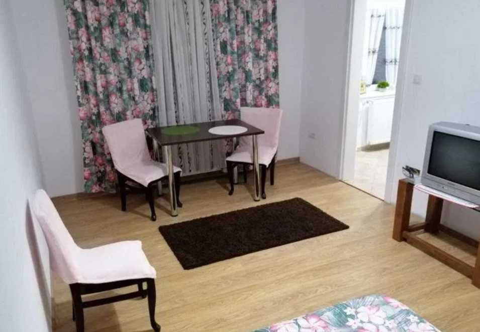 Дава се под наем Едностаен апартамент в Пловдив, Беломорски - 45 кв.м за 178.5 € - Снимка #2