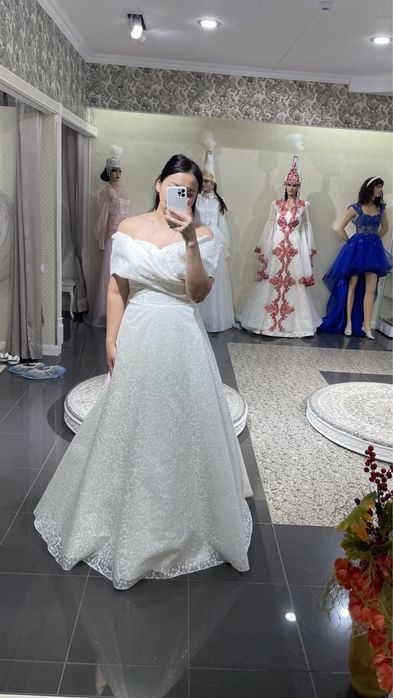 Продаю платье свадебное