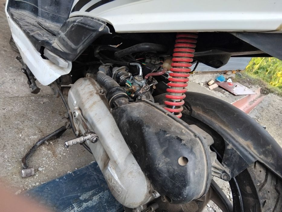 Vand scuter sym jet 4r nu pornește pret 250euro