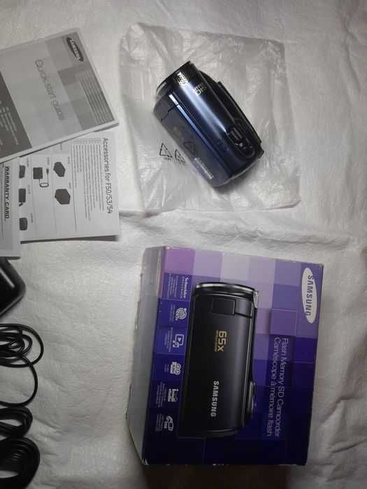 Camera CONCORDER SAMSUNG display pliabil reglabil diverse ungiuri