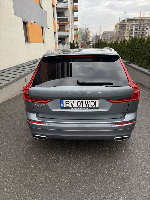 Volvo XC60 B4 AWD INSCRIPSION Mild-Hybrid