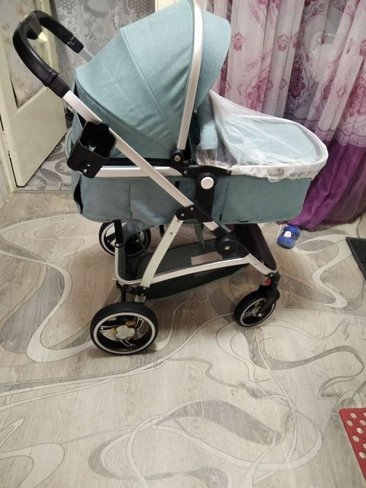 Срочно продаётся коляска