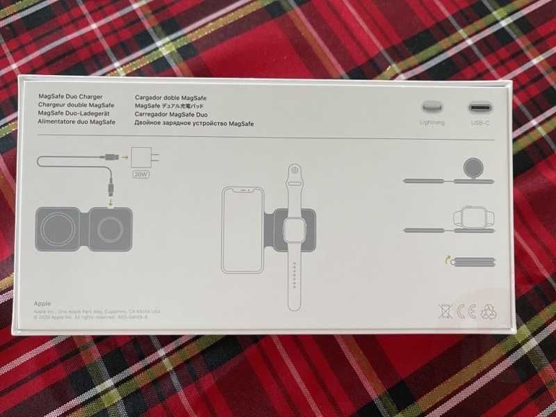 Incarcator wireless MagSafe Duo Charger, USB-C, 14W, alb