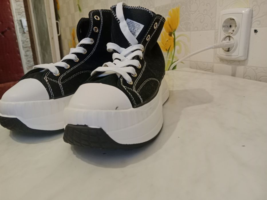 Кеды на высокой подошове