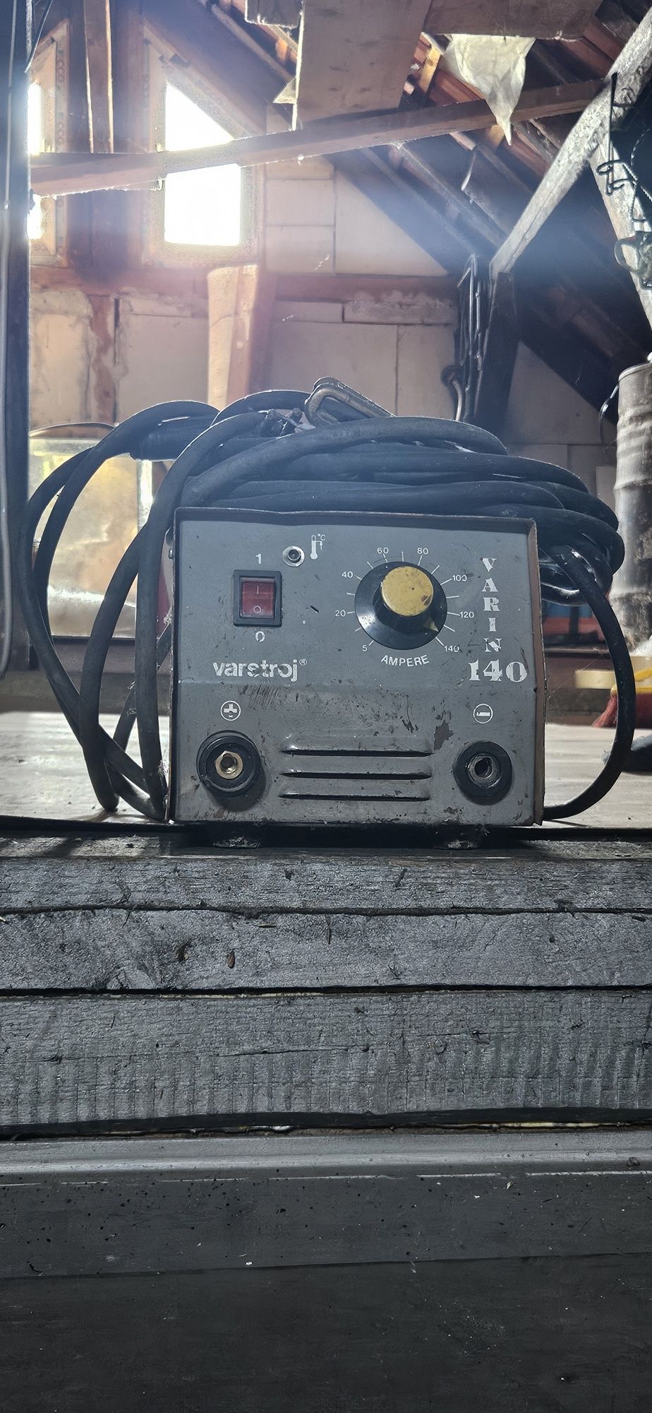 Invertor vastroj 140 amperi