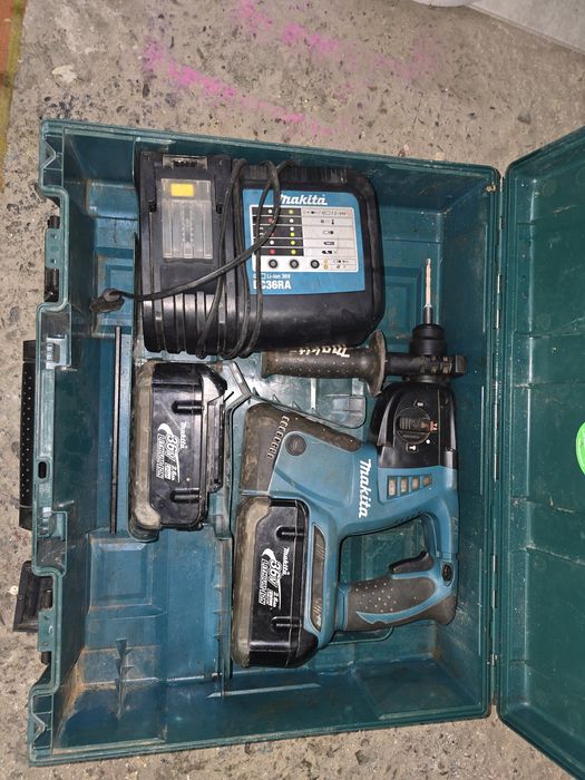 Rotopercutor makita